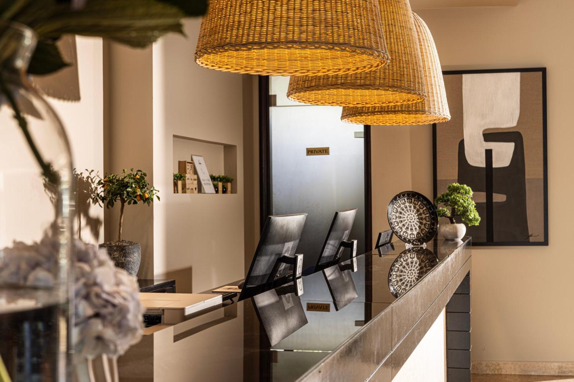 Family Hotel Pagus 파그 외부 사진